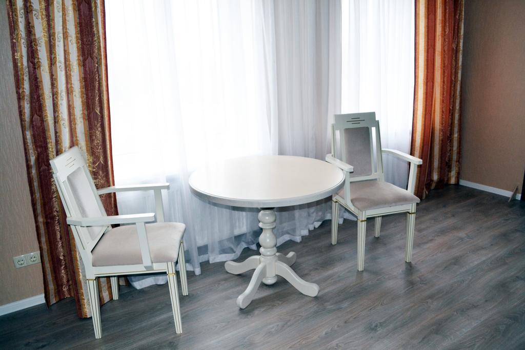 Sovskiye Prudy Hotel Kiev Ruang foto