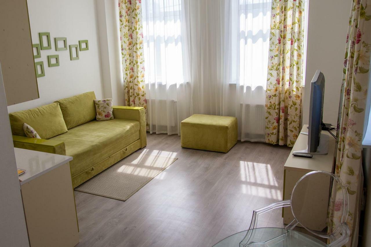Sovskiye Prudy Hotel Kiev Bagian luar foto