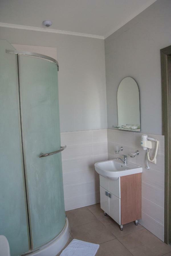 Sovskiye Prudy Hotel Kiev Bagian luar foto